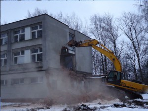 Снос здания в Москве