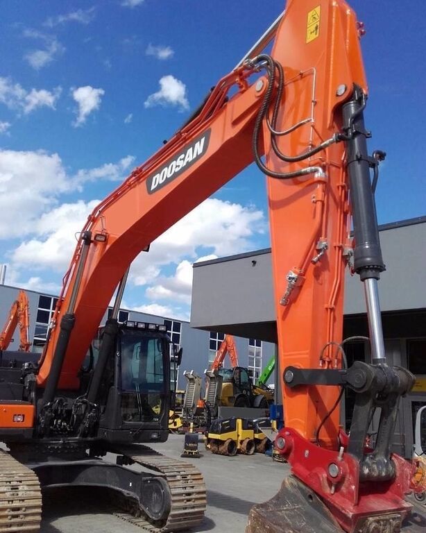 Doosan 225 nlc фото